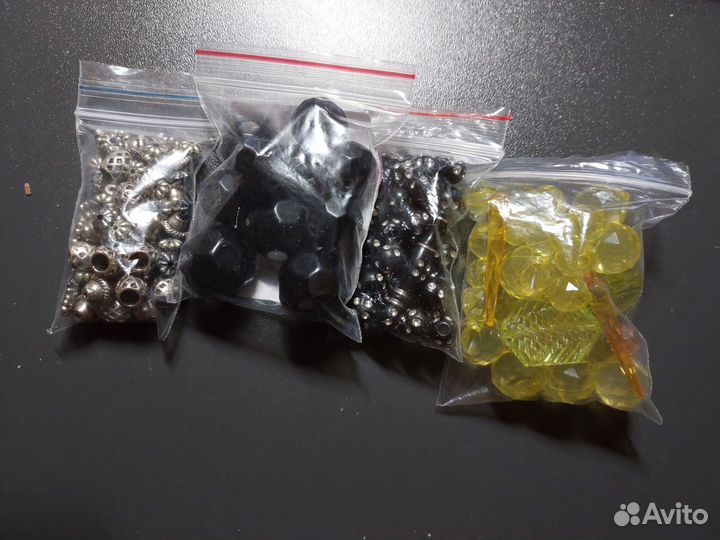 Бусины для рукоделия