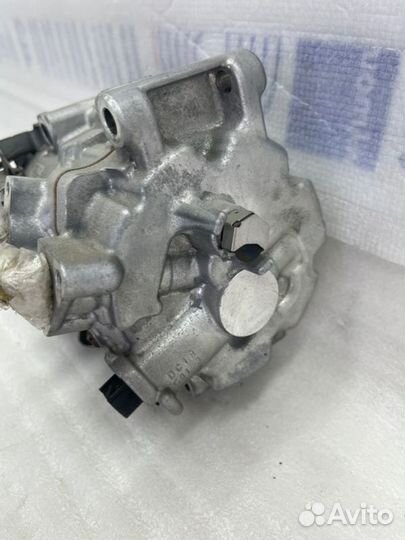 Компрессор кондиционера Toyota Camry V70/V75