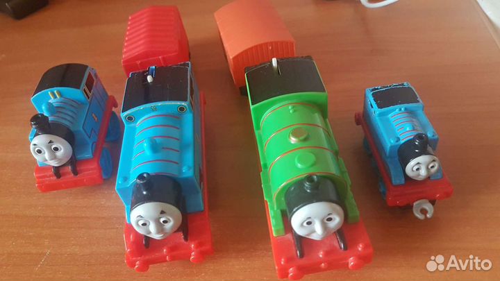 Паровоз томос