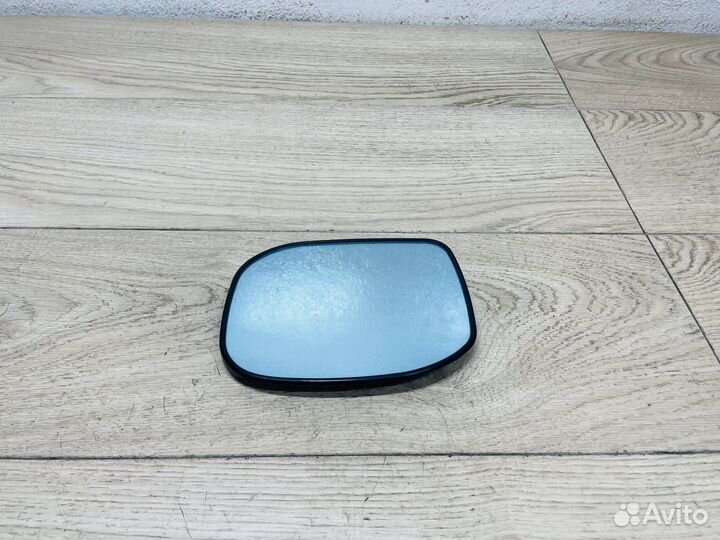 Зеркальный элемент левый Honda Accord 8 CU