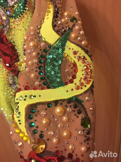 Купальник для художественной гимнастики