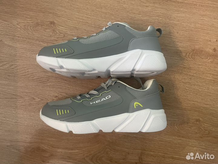 Мужские кроссовки 44 р