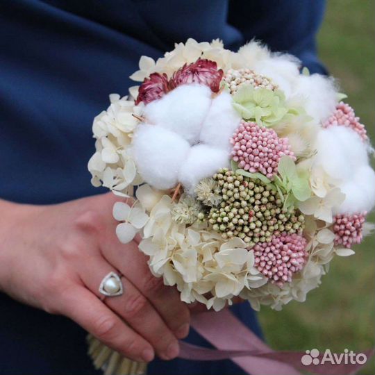 Цветочные композиции, букеты из сухоцветов