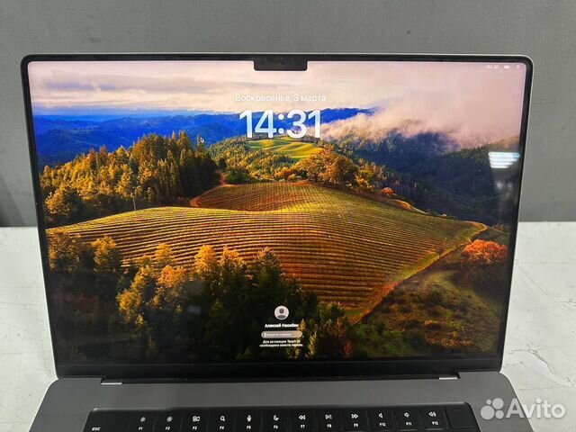 Apple macbook pro 16 m1