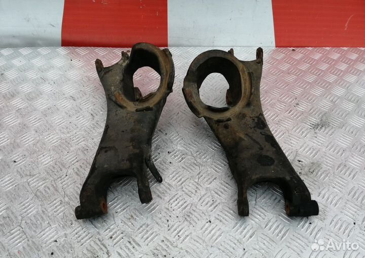 Задний рычаг Volvo XC90