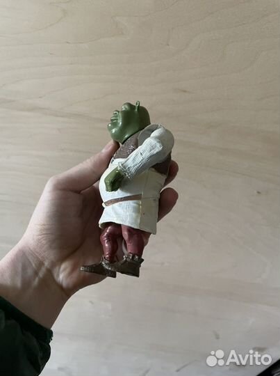 Фигурка шерека