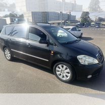 Toyota Avensis Verso 2.0 MT, 2003, 389 253 км, с пробегом, цена 650 000 руб.