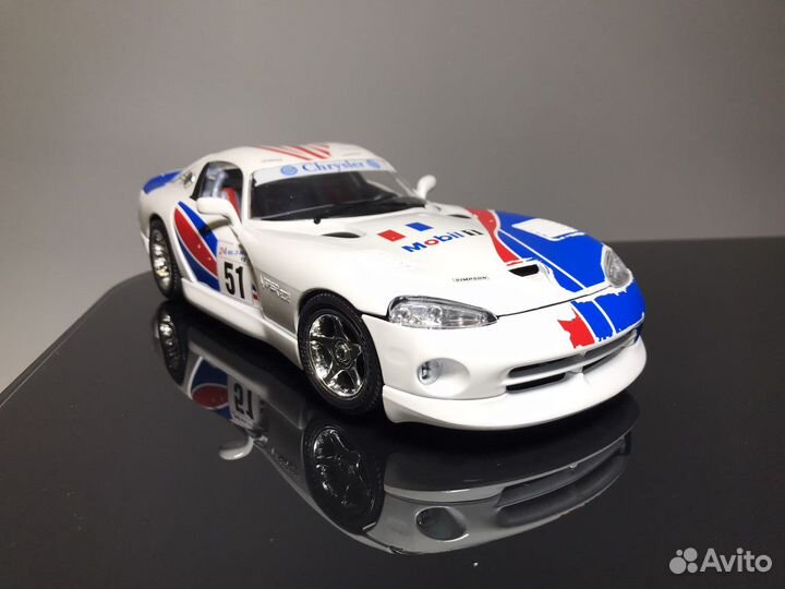 Dodge Viper GTS 1:18