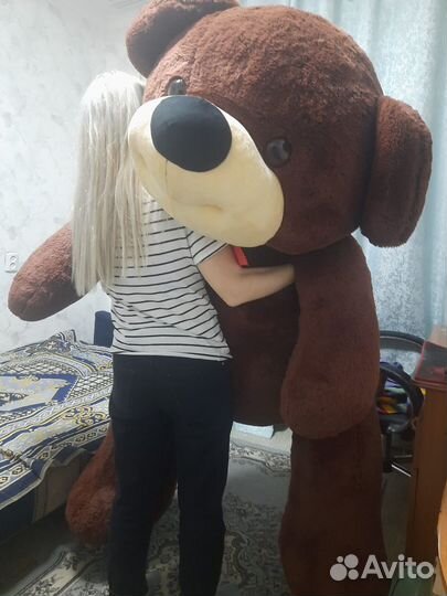 Большие плюшевые медведи