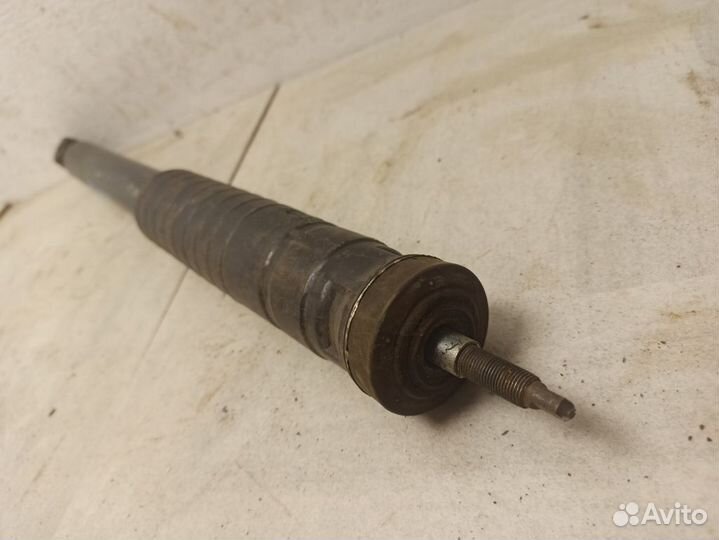 Амортизатор задний