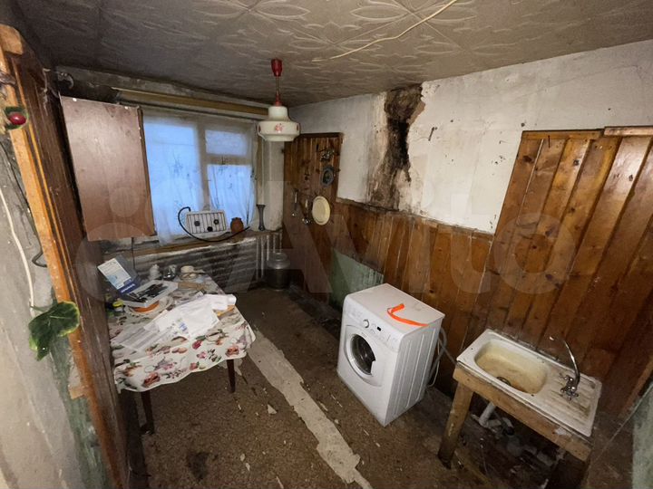 3-к. квартира, 72 м², 1/2 эт.