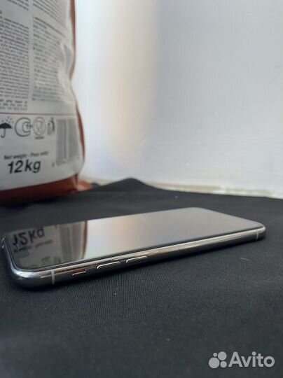 iPhone 11 Pro, 256 ГБ