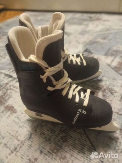 Коньки хоккейные