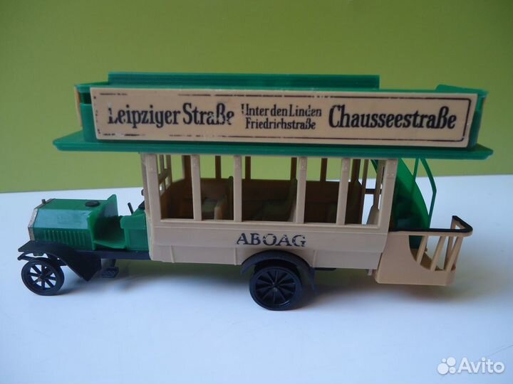 Модель Daimler 1911 гдр 70 годы