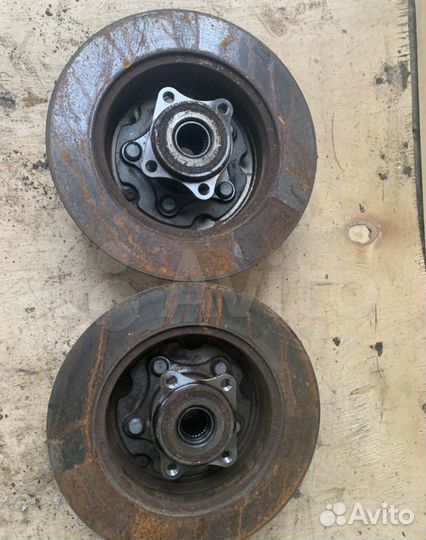 Toyota RAV 4 40 кузов ступица задний