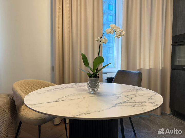 Стол из керамогранита на заказ/Реечные ножки z-6154