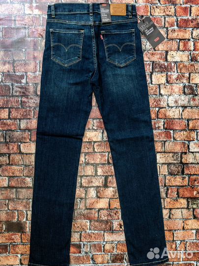 Женские джинсы Levis 724