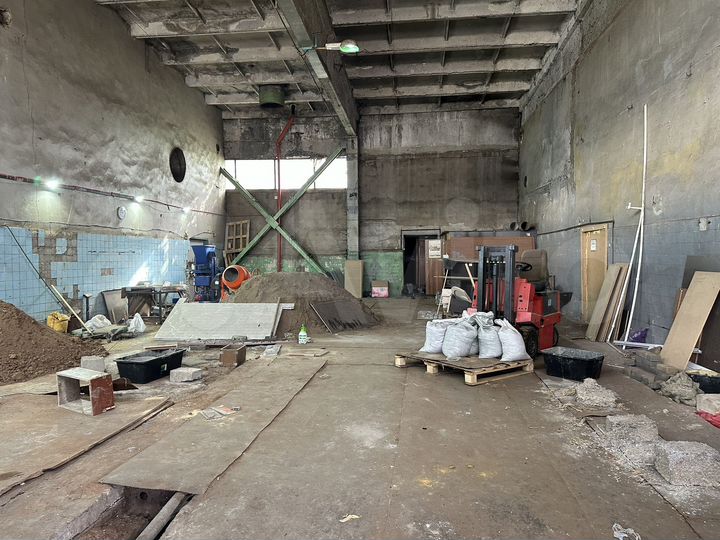 Склад, 240 м²