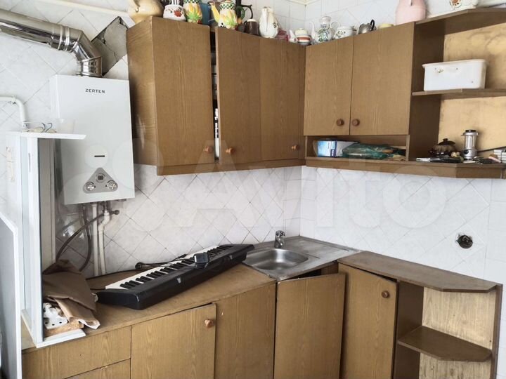 2-к. квартира, 54 м², 1/3 эт.