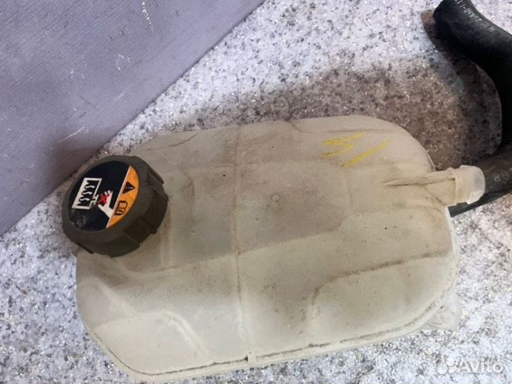 Бачок расширительный Kia K5 DL3 G4NM 2021