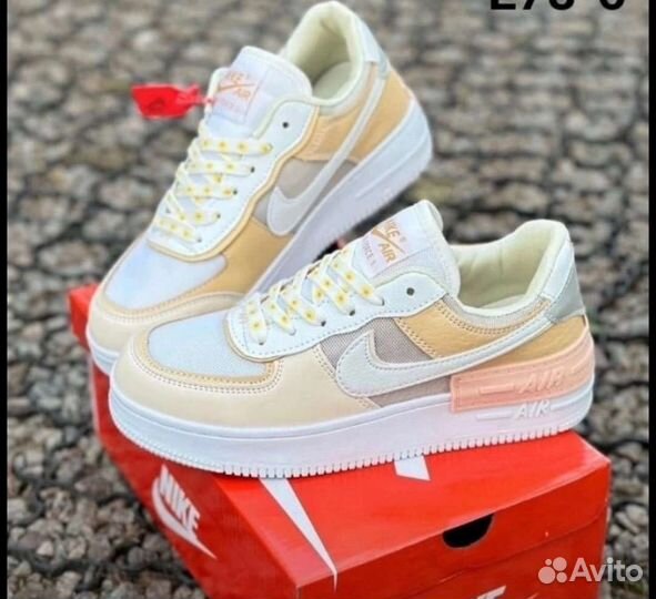 Кроссовки Nike Air женские