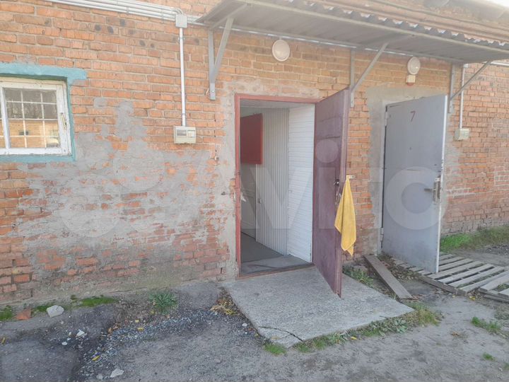 Произв.- складск. отаплив. помещение S 105 м²