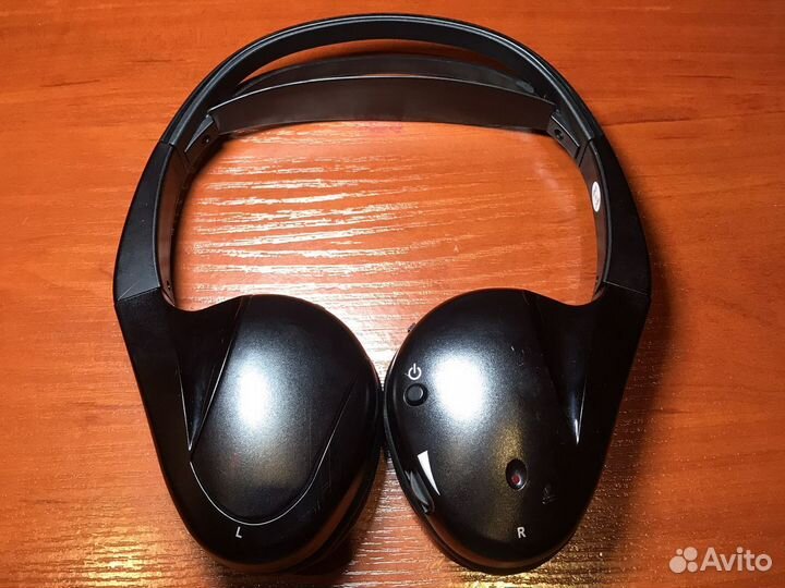 Наушники на Range rover Vogue, Sport 2000-2010