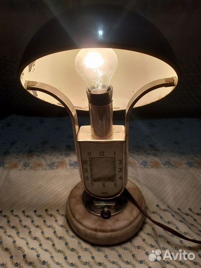 Антикварный светильник