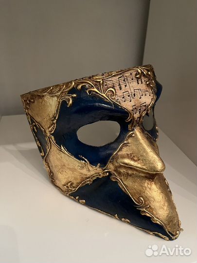 Венецианская маска