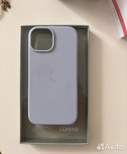 Чехол на iPhone 15, голубой