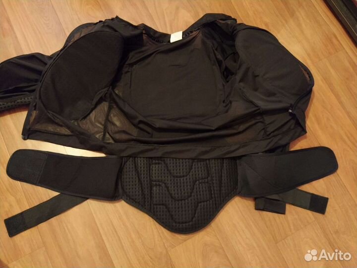 Защитная экипировка, черепашка