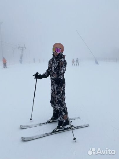 Горнолыжный комбинезон женский 42 44