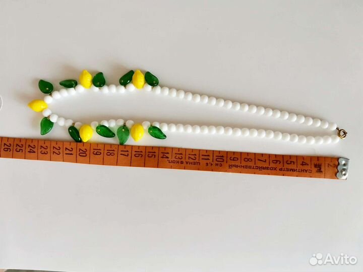 Бусы чешские фрукты винтаж