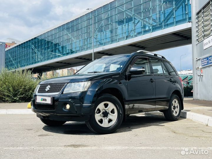 Suzuki Grand Vitara 2.0 AT, 2011, 160 000 км