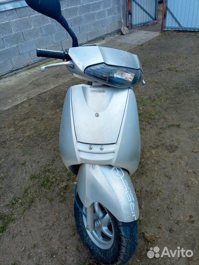 Продам японский скутер Honda dio