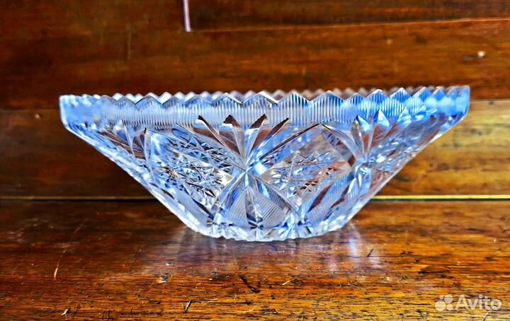 Конфетница, салатник хрустальный