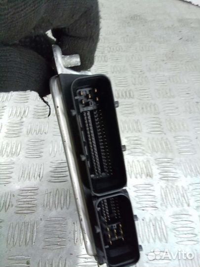 Блок управления двигателем 038906019GQ Volkswagen Passat B5 1.9 Дизель