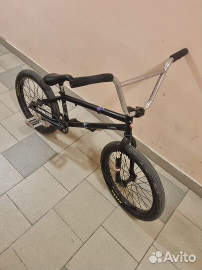 Трюковой велосипед bmx