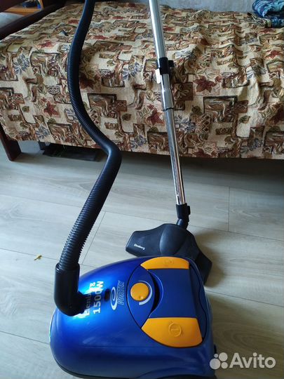 Пылесос Elenberg