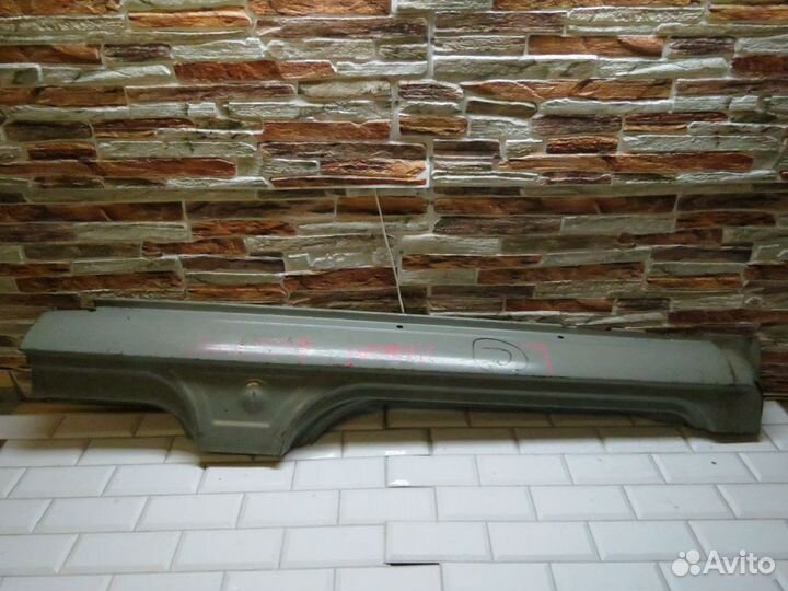 Порог двери Hyundai Accent