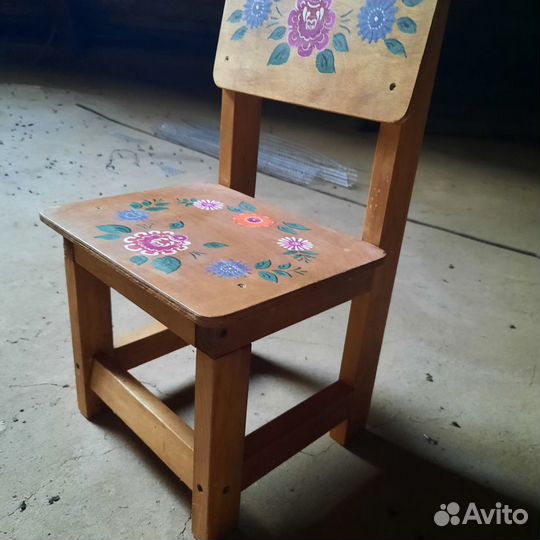 Детский стульчик