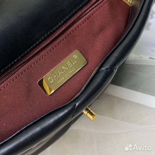 Сумка chanel Pre-Owned 19