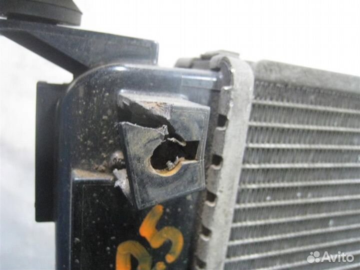 Радиатор охлаждения KIA soul 2009