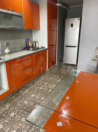 1-к. квартира, 50 м², 5/5 эт.