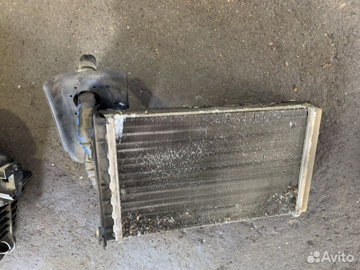 Радиатор печки Рено Кангу 1