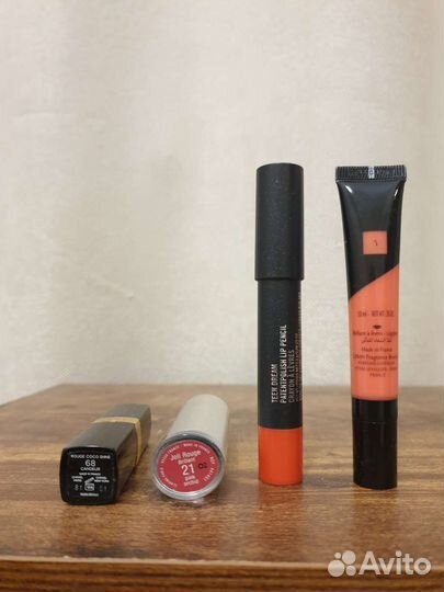 Помада блеск Chanel Clarins Mac Givenchy