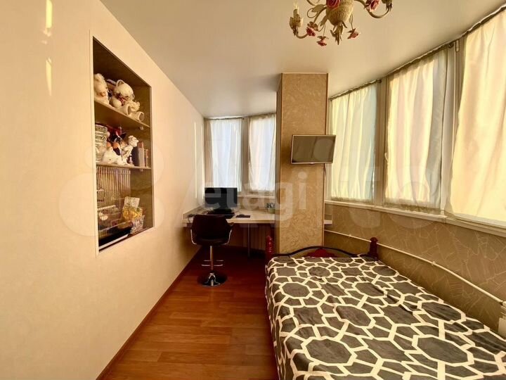 2-к. квартира, 72,9 м², 4/6 эт.