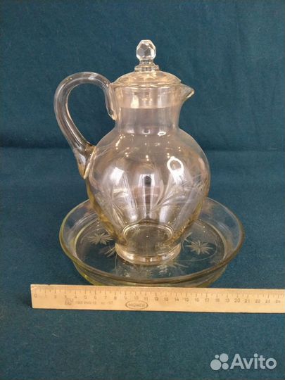 Кувшин стекло