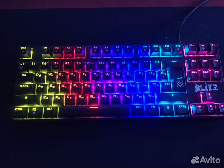 Клавиатура проводная Defender Blitz GK-240L