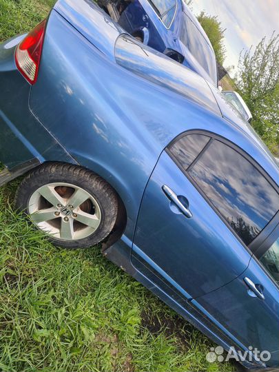 Передние задние двери Honda Civic 4D правая левая